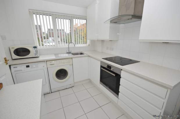 Additional Property Image 3 bedroom Detached for sale in Stockport 8