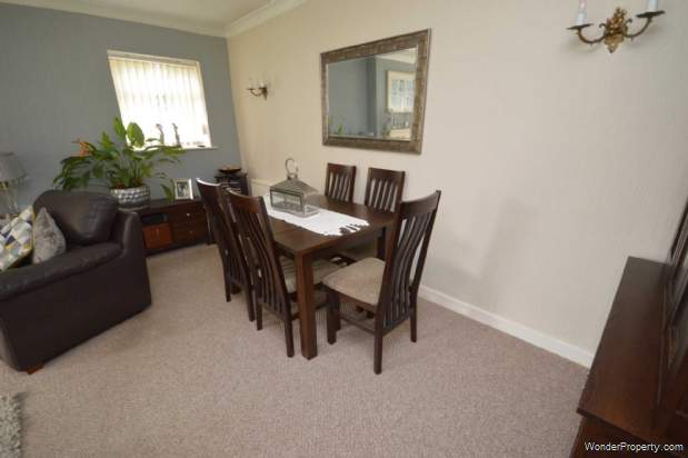 Additional Property Image 4 bedroom Link Detached House for sale in Stockport 9
