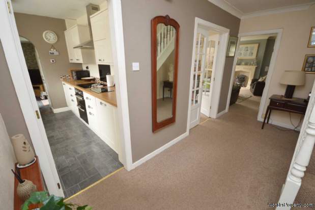 Additional Property Image 4 bedroom Link Detached House for sale in Stockport 15