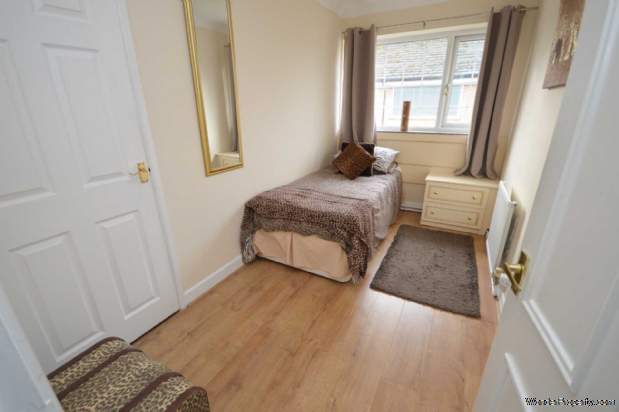 Additional Property Image 4 bedroom Link Detached House for sale in Stockport 20