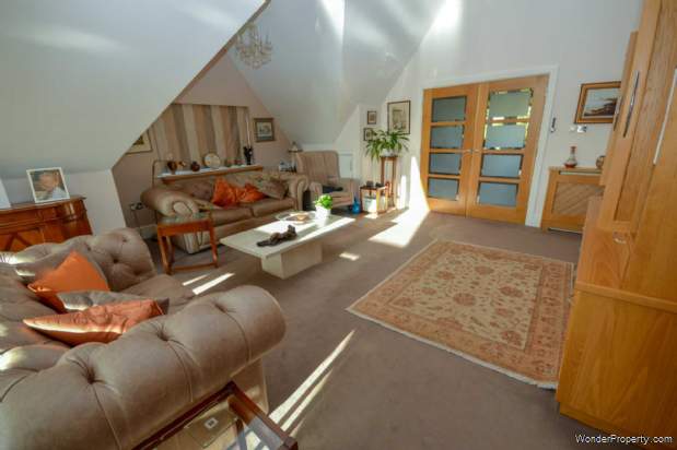 Additional Property Image 3 bedroom Apartment for sale in Stockport 3