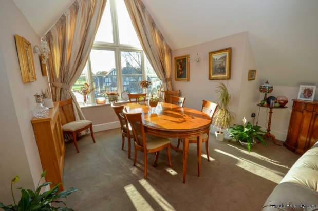 Additional Property Image 3 bedroom Apartment for sale in Stockport 6