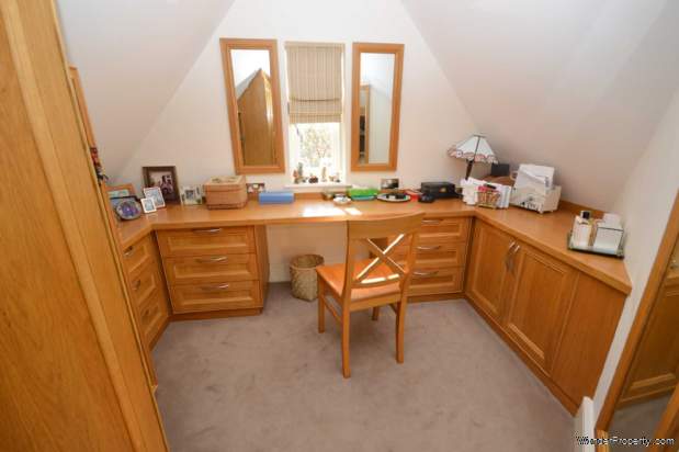 Additional Property Image 3 bedroom Apartment for sale in Stockport 14