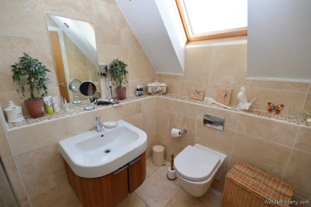 Additional Property Image 3 bedroom Apartment for sale in Stockport 15