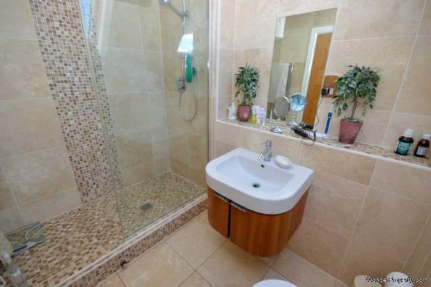 Additional Property Image 3 bedroom Apartment for sale in Stockport 16