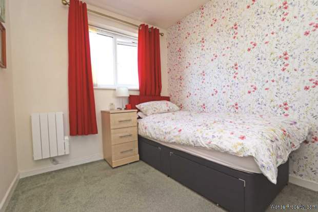 Additional Property Image 2 bedroom Apartment for sale in Cheadle 7