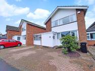 4 bedroom Link Detached House for sale in Cheadle