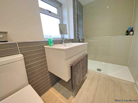 Additional Property Image 4 bedroom Semi Detached for sale in Cheadle 9