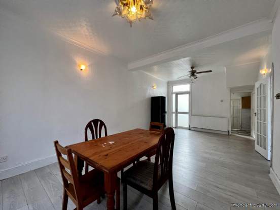 Additional Property Image 3 bedroom Terraced to rent in London 3