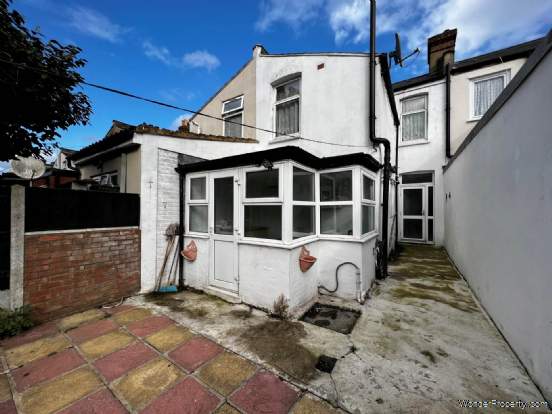 Additional Property Image 3 bedroom Terraced to rent in London 16