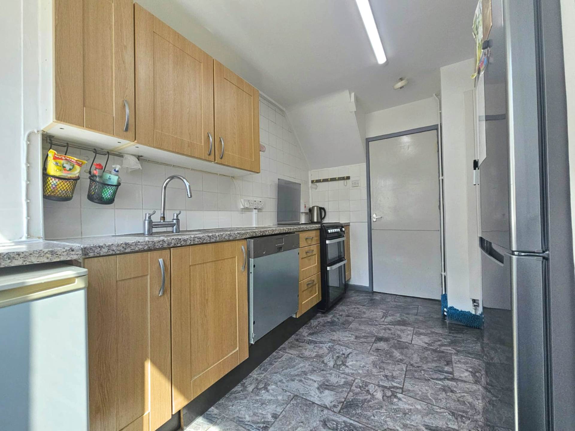 Additional Property Image 3 bedroom Terraced for sale in London 8