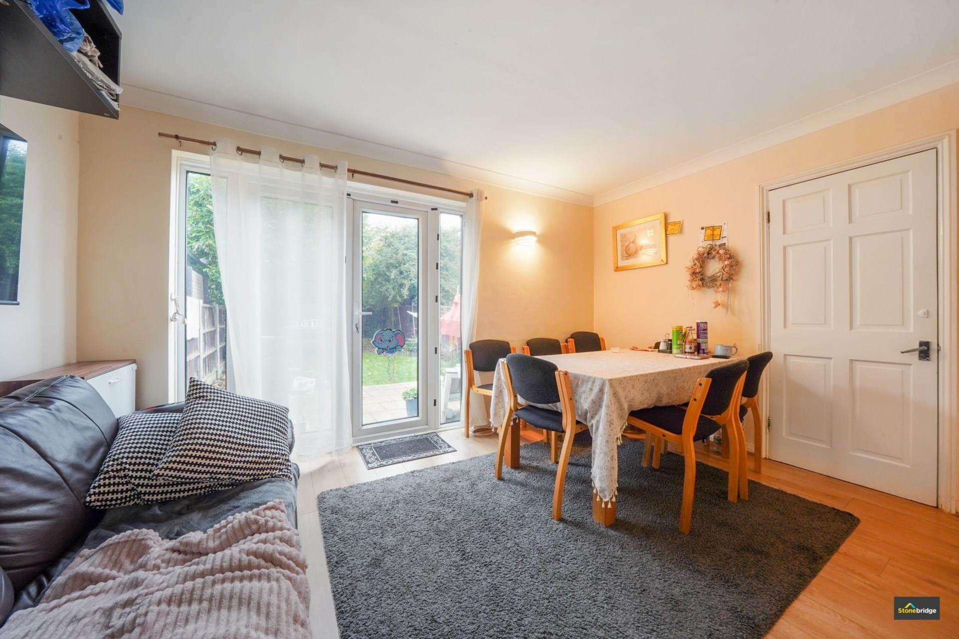 Additional Property Image 3 bedroom Terraced to rent in Ilford 3