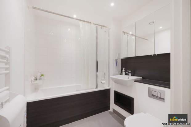 Additional Property Image 3 bedroom Flat for sale in London 12