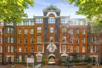 1 bedroom Flat for sale in London