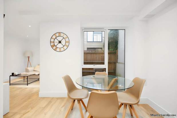 Additional Property Image 1 bedroom Apartment for sale in London 2
