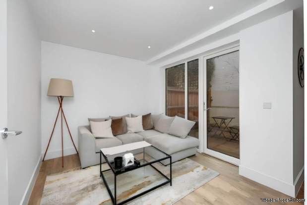 Additional Property Image 1 bedroom Apartment for sale in London 3