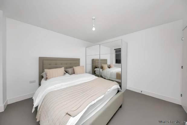 Additional Property Image 1 bedroom Apartment for sale in London 8