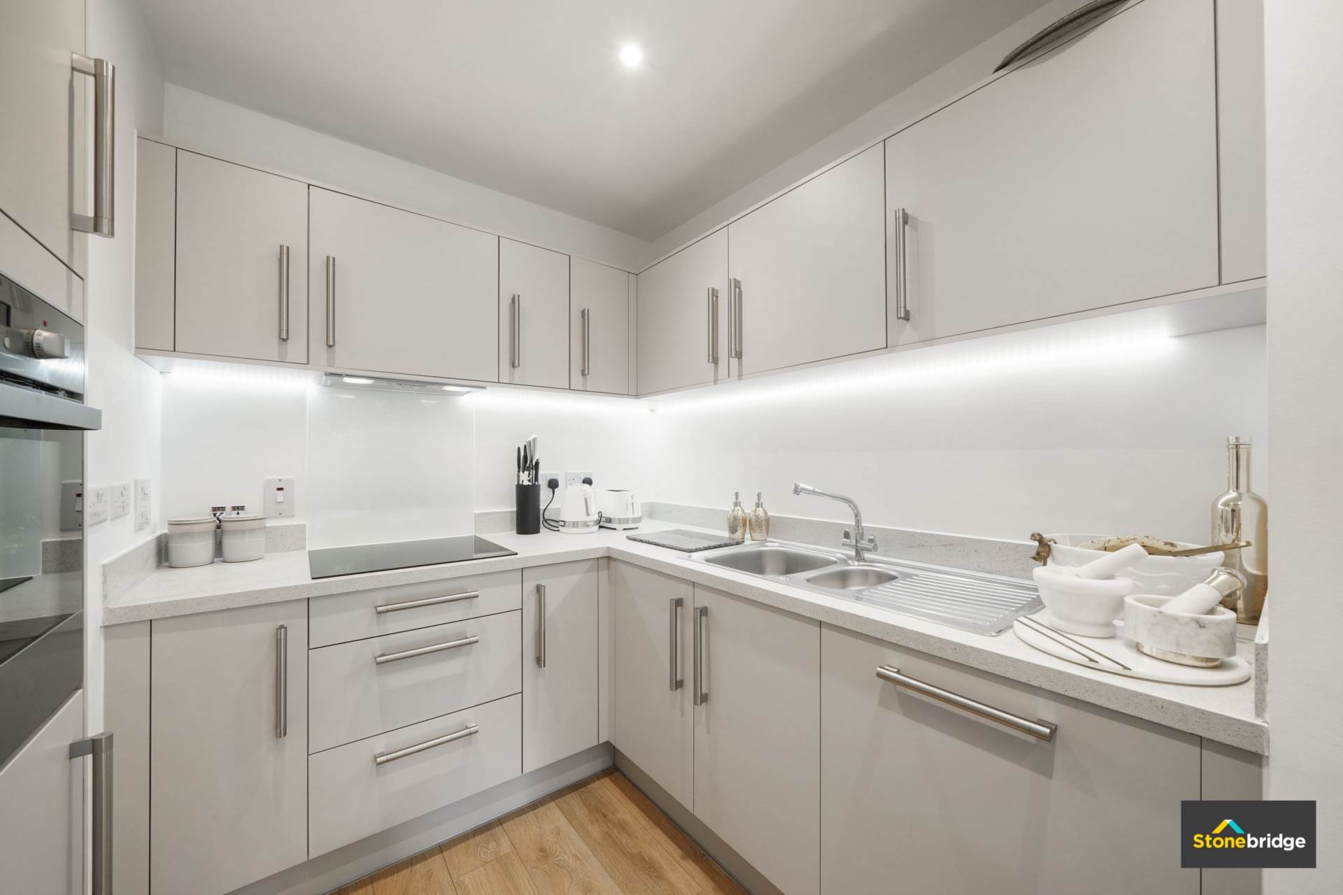 Additional Property Image 1 bedroom Flat for sale in London 2
