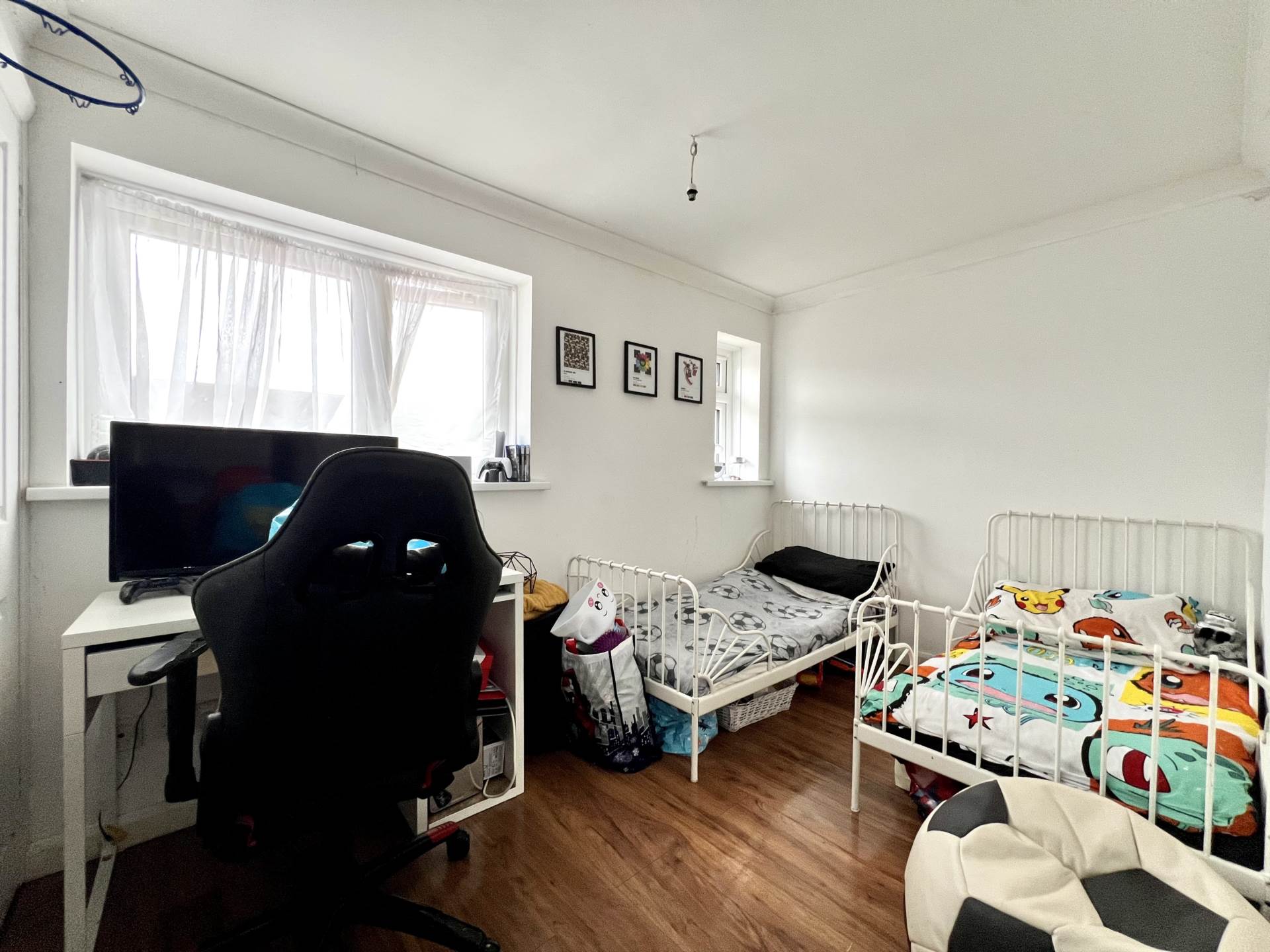 Additional Property Image 3 bedroom Terraced for sale in Romford 9