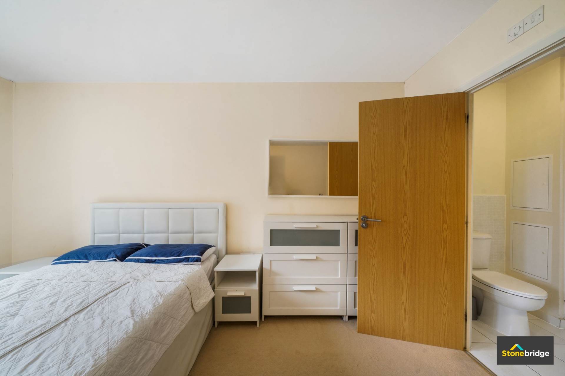 Additional Property Image 2 bedroom Flat for sale in Slough 10