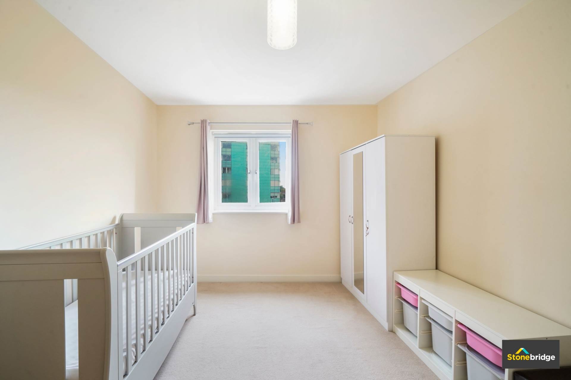 Additional Property Image 2 bedroom Flat for sale in Slough 12