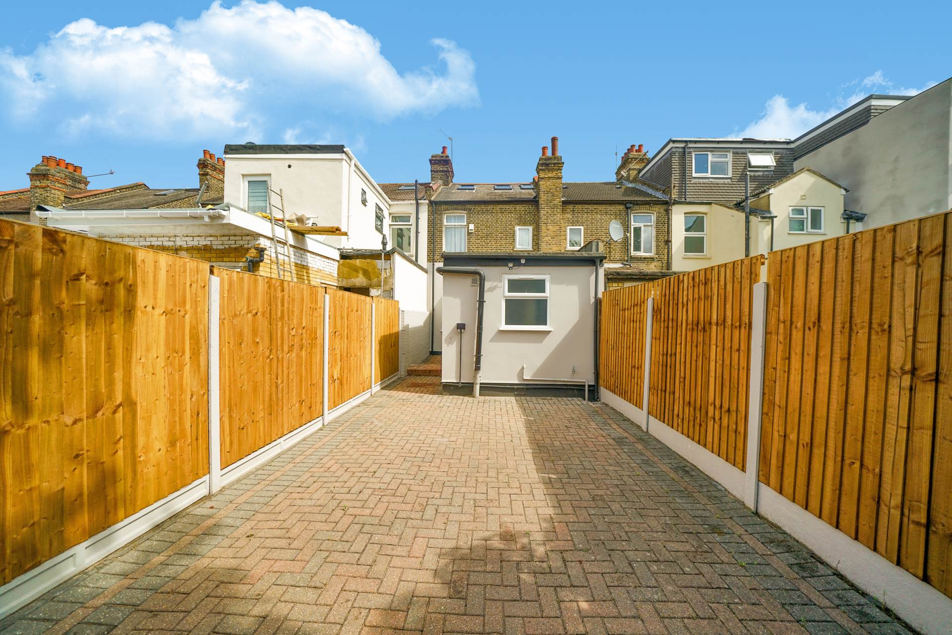 Additional Property Image 3 bedroom Terraced for sale in London 7