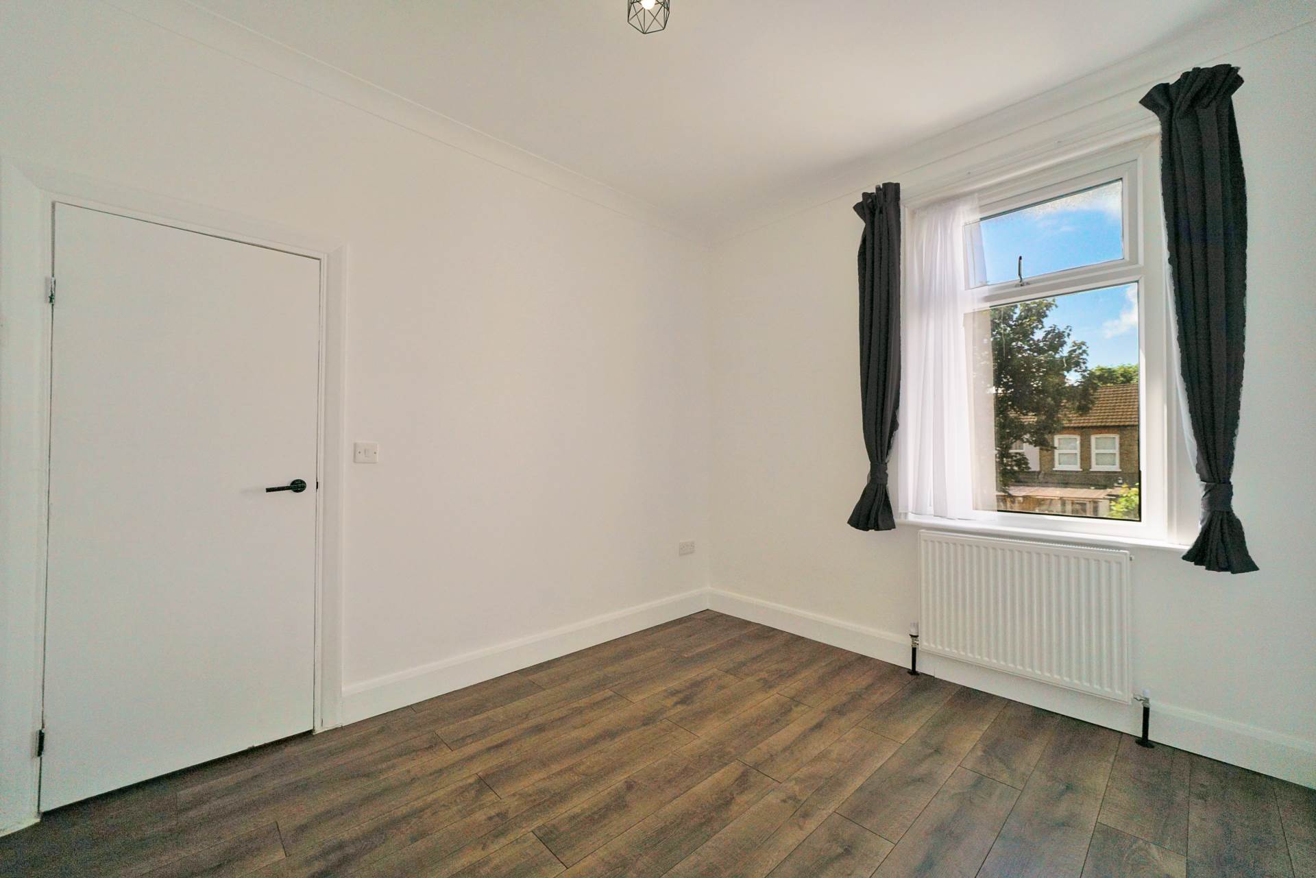 Additional Property Image 3 bedroom Terraced for sale in London 10