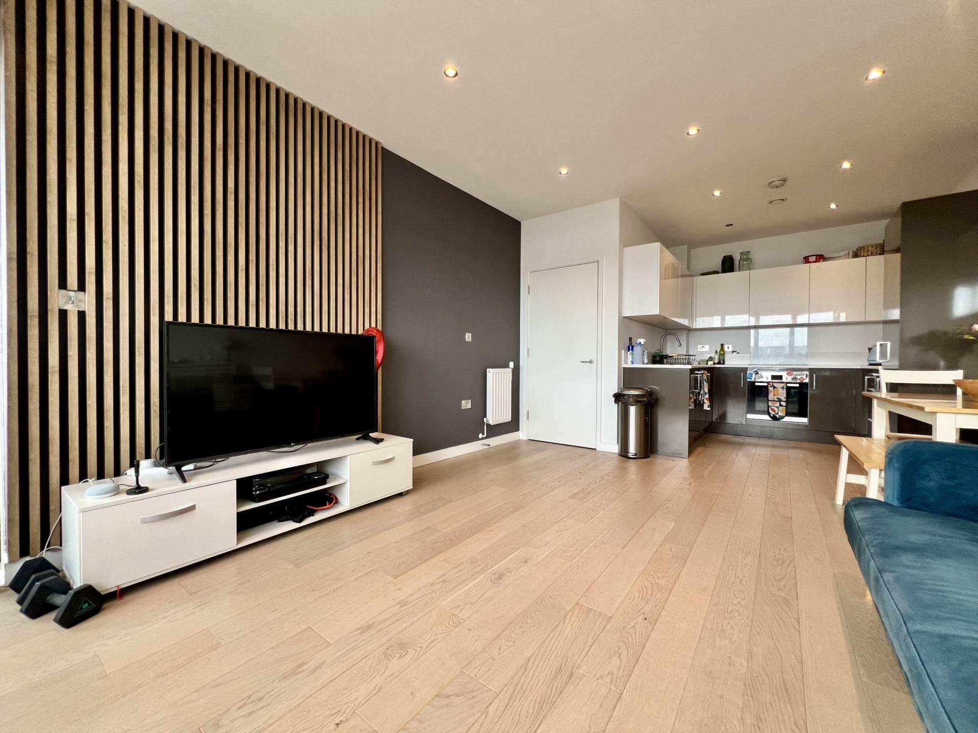 Additional Property Image 1 bedroom Apartment to rent in London 3