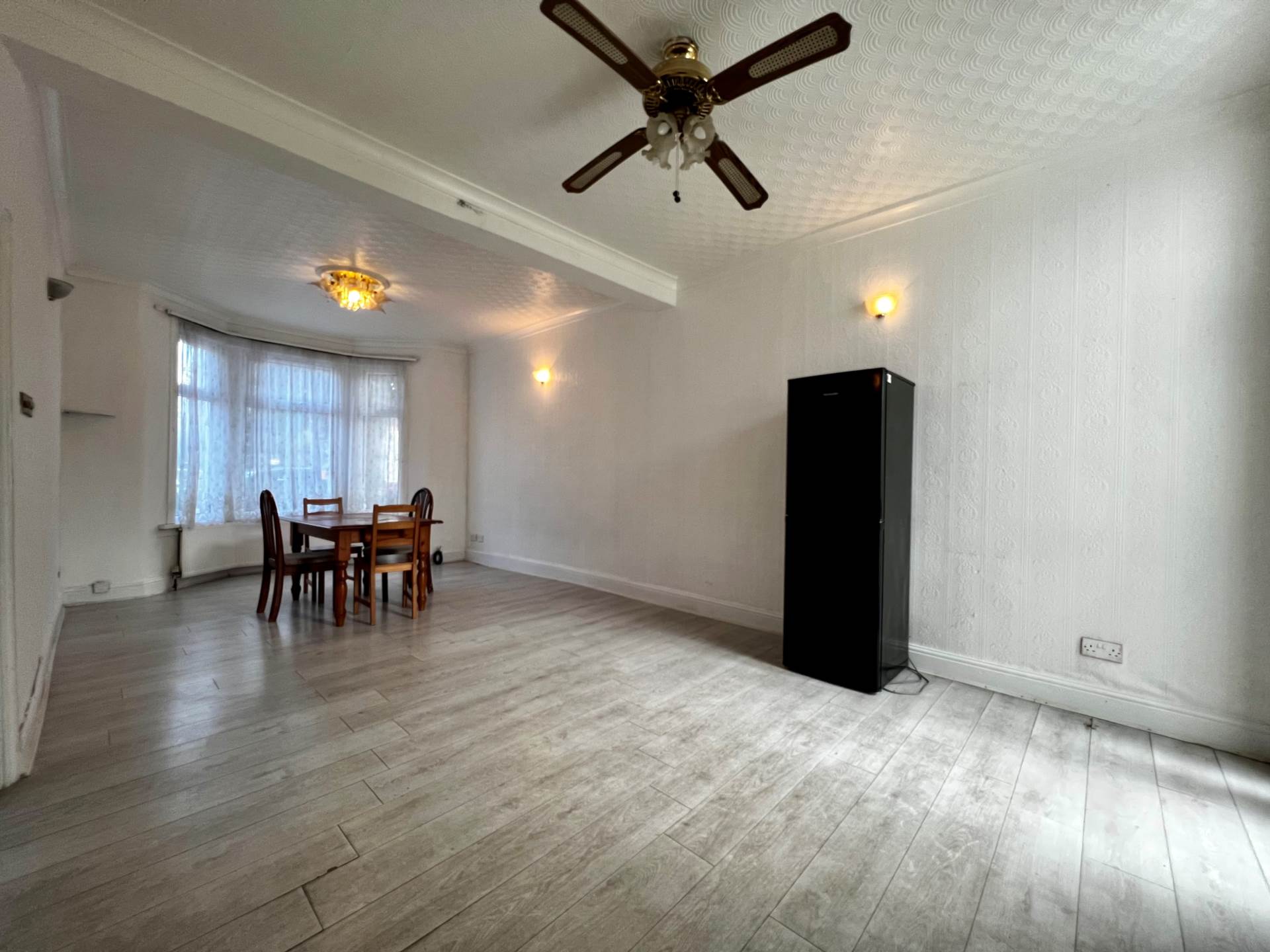 Additional Property Image 3 bedroom Terraced for sale in London 2