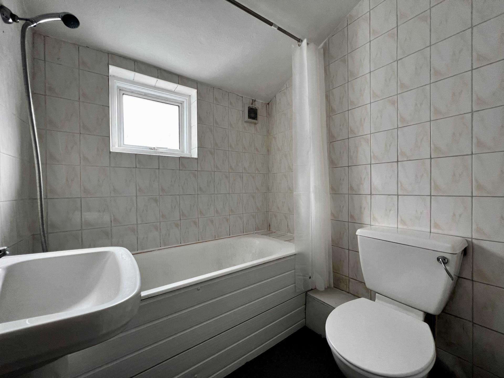 Additional Property Image 3 bedroom Terraced for sale in London 9