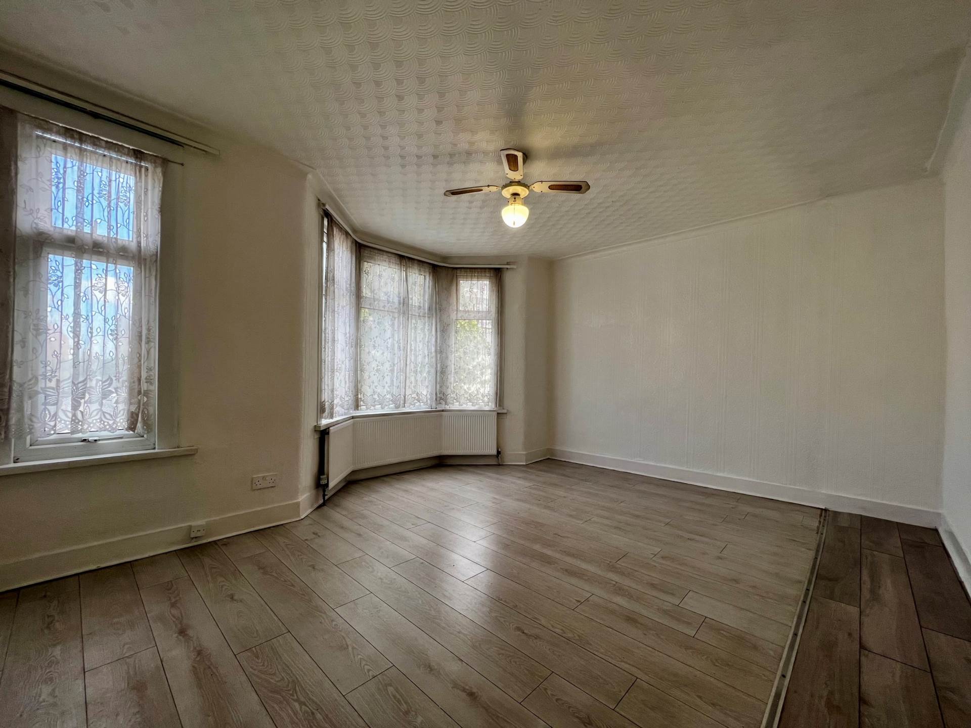 Additional Property Image 3 bedroom Terraced for sale in London 10