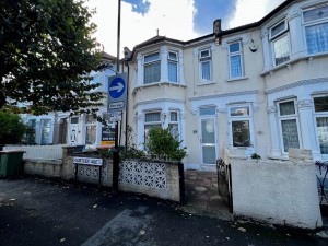 3 bedroom Terraced for sale in London