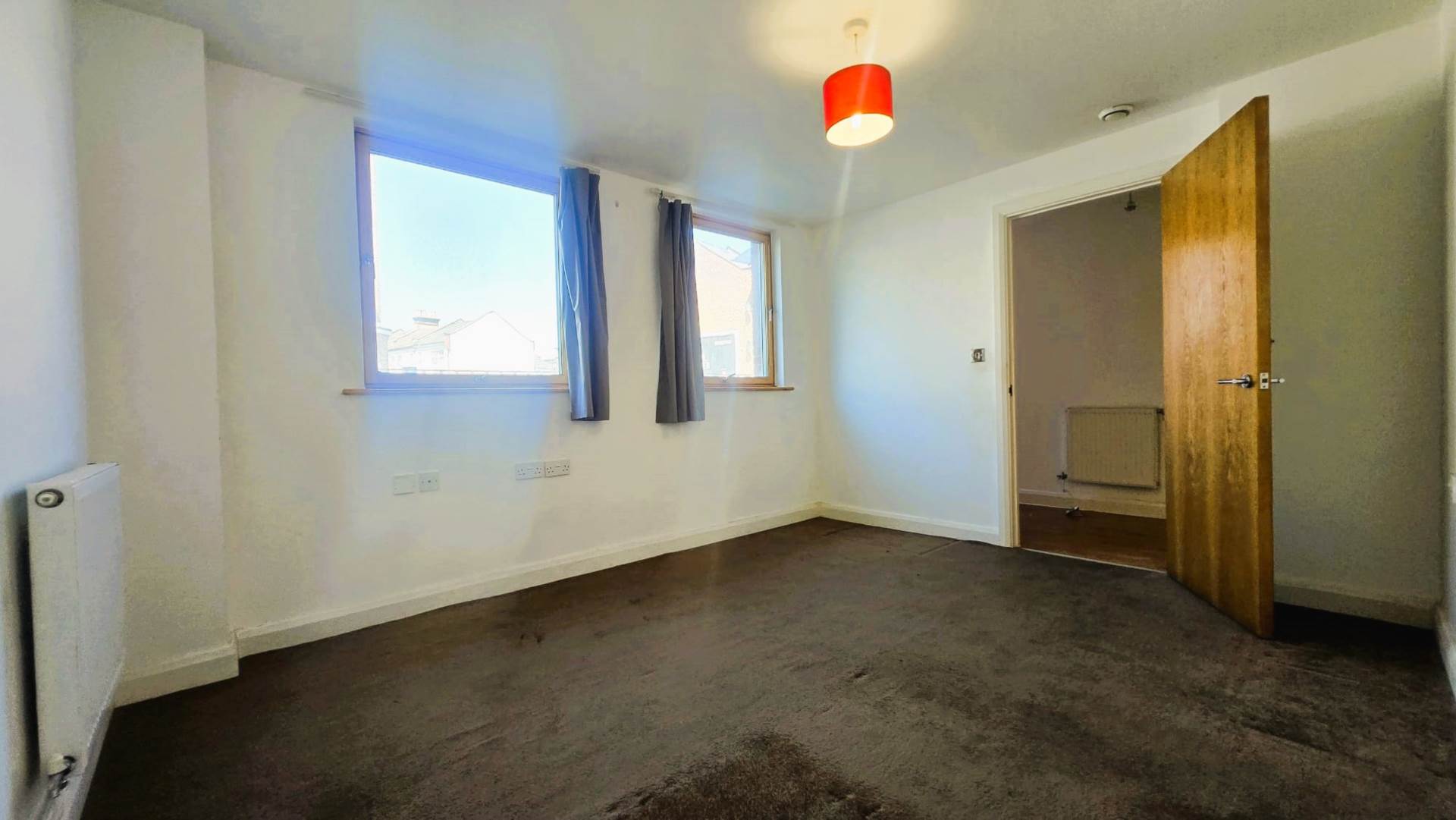 Additional Property Image 2 bedroom Apartment for sale in London 10