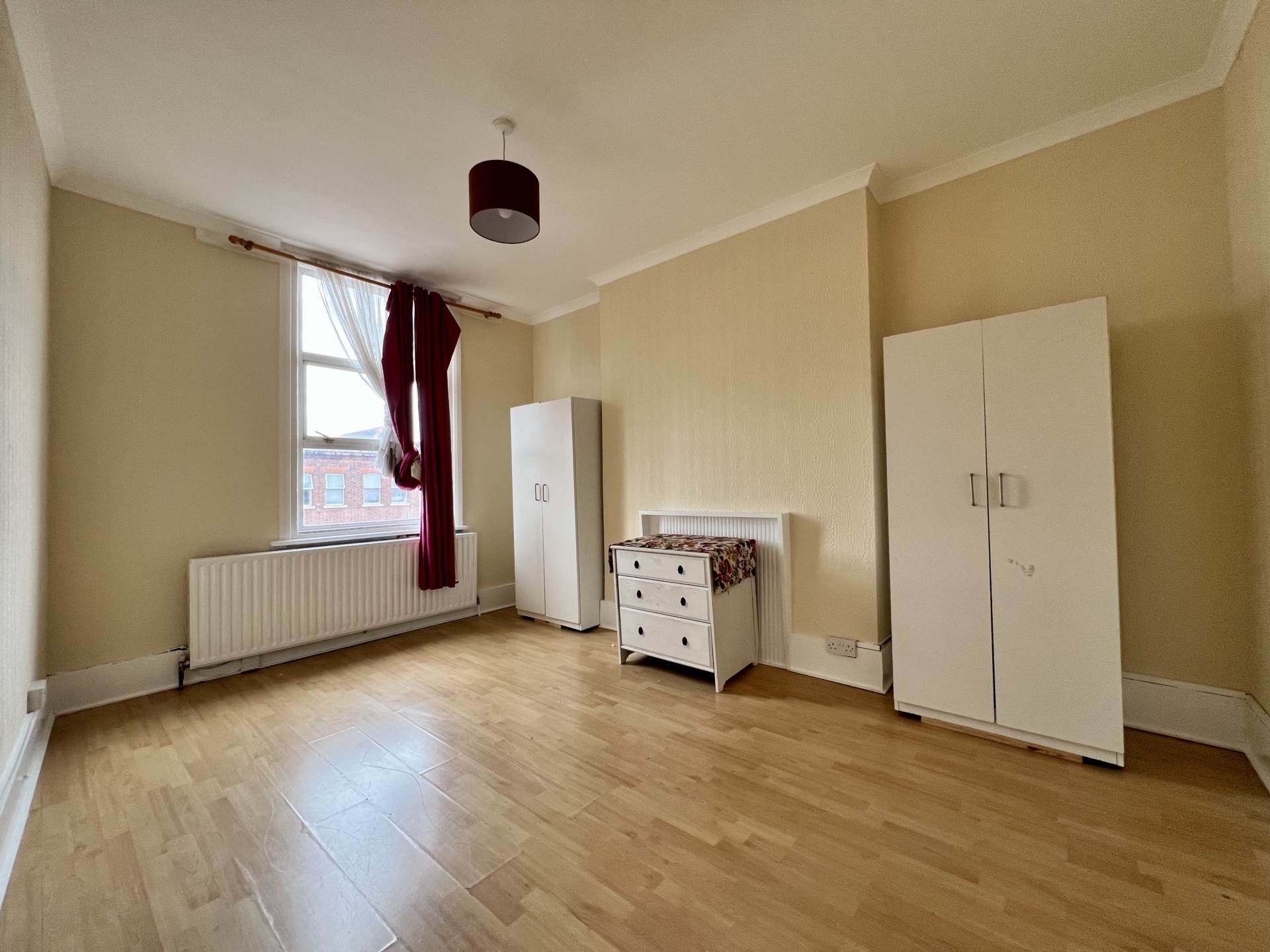 Additional Property Image 3 bedroom Maisonette to rent in London 2