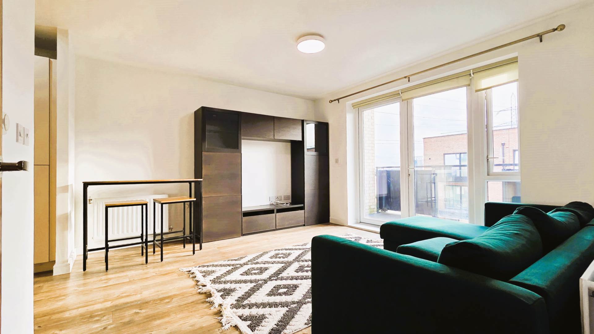 Additional Property Image 2 bedroom Apartment to rent in Barking 2