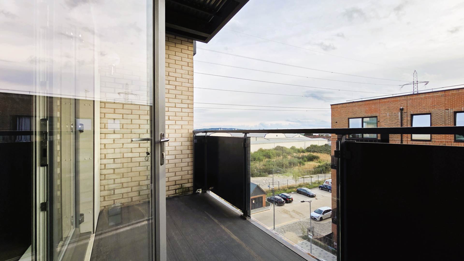 Additional Property Image 2 bedroom Apartment to rent in Barking 6