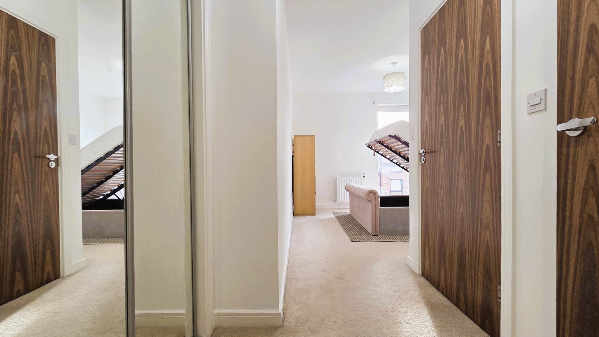 Additional Property Image 2 bedroom Apartment to rent in Barking 10