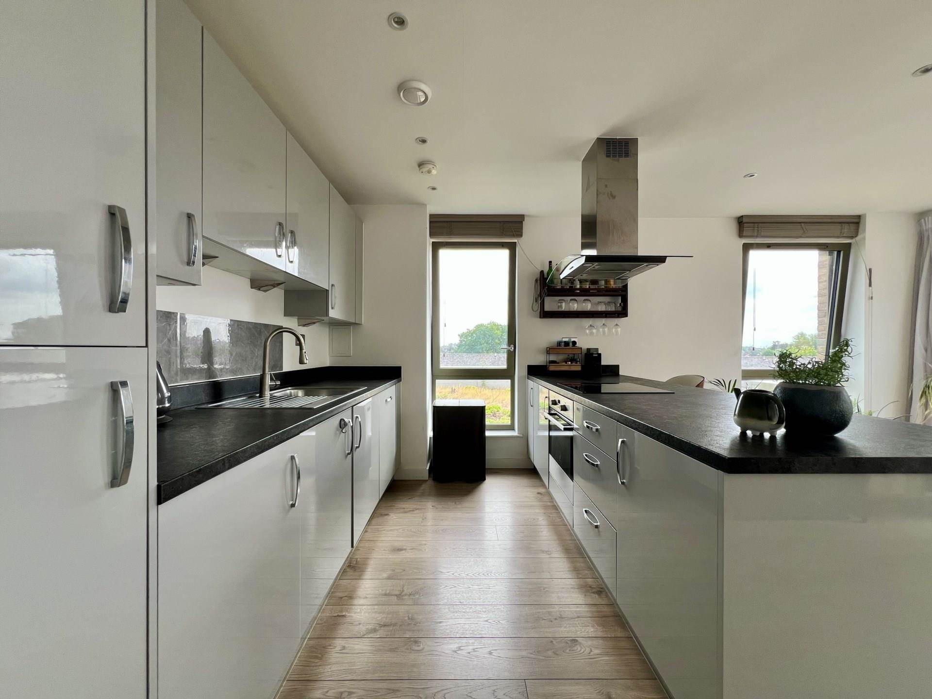 Additional Property Image 2 bedroom Flat for sale in London 2
