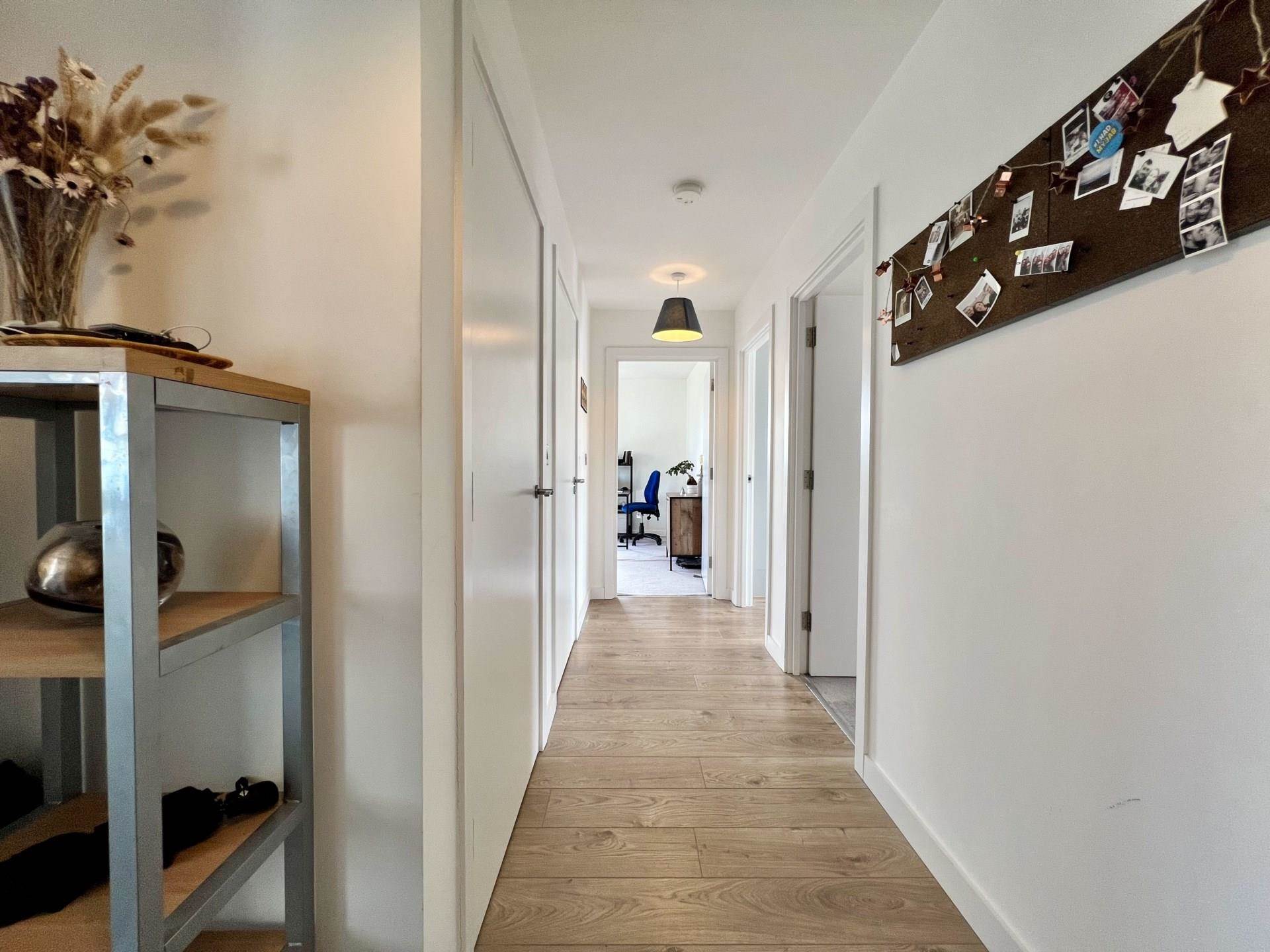 Additional Property Image 2 bedroom Flat for sale in London 3
