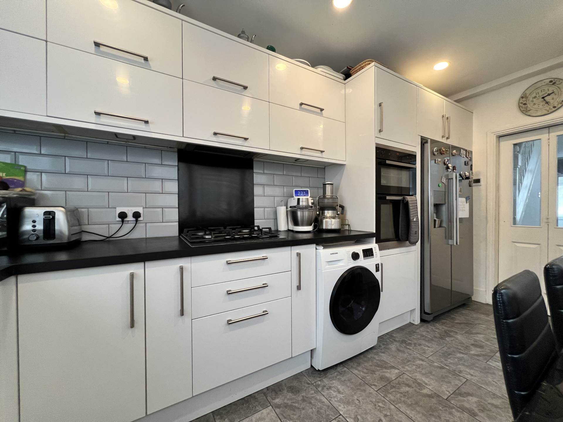 Additional Property Image 2 bedroom Terraced to rent in London 3