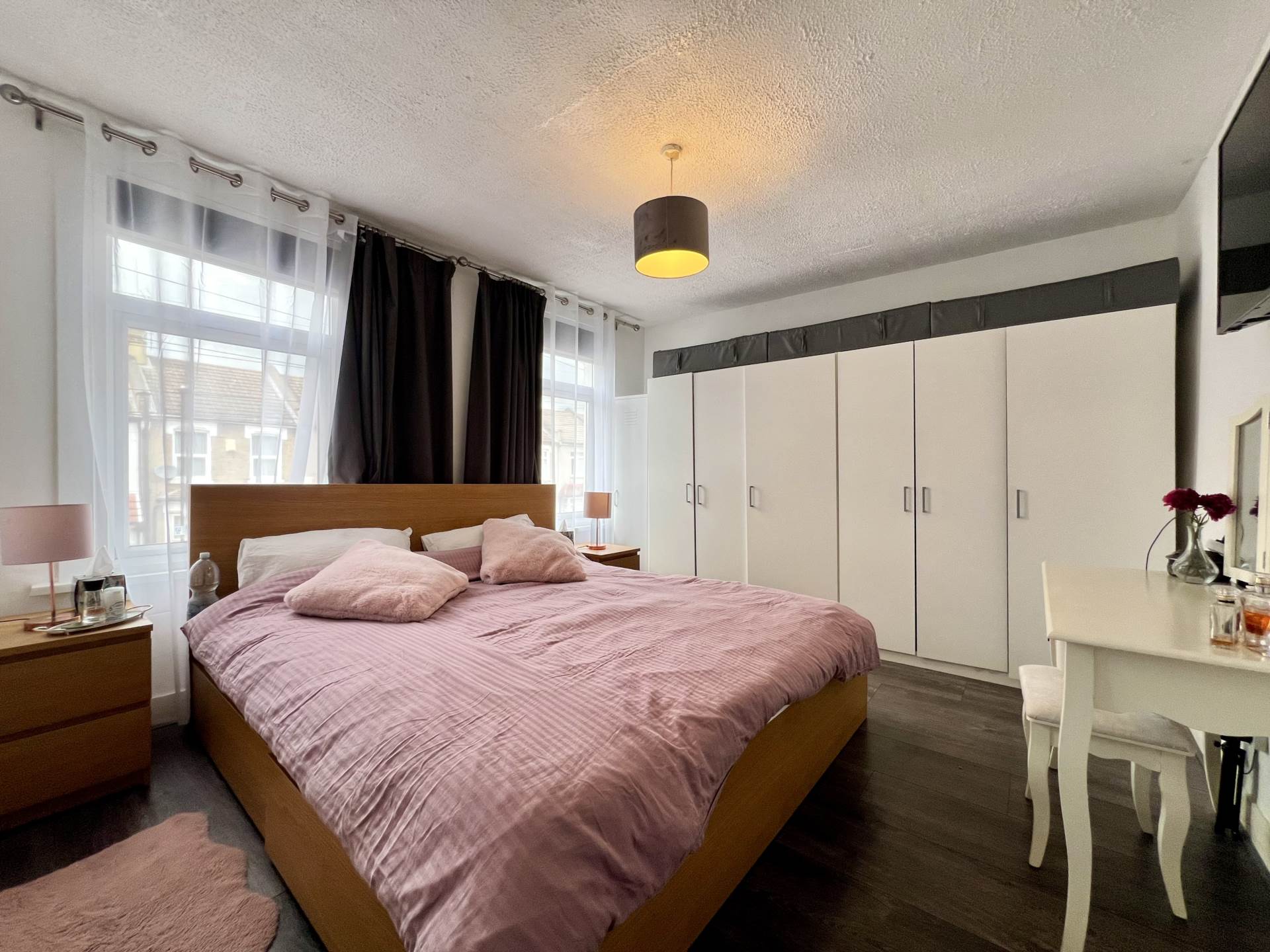 Additional Property Image 2 bedroom Terraced to rent in London 9