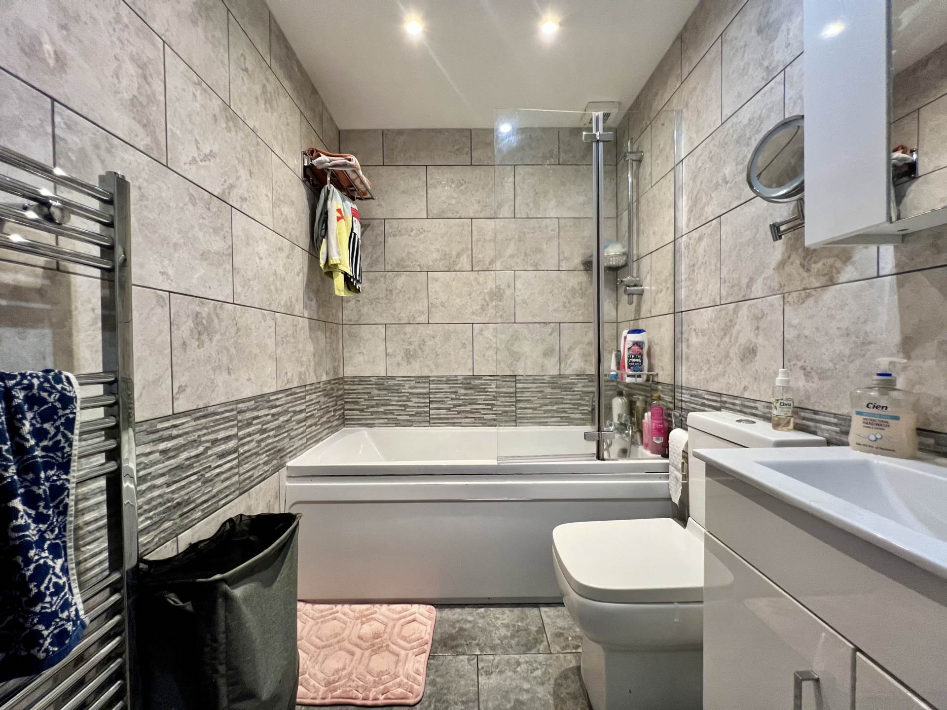 Additional Property Image 2 bedroom Terraced to rent in London 11