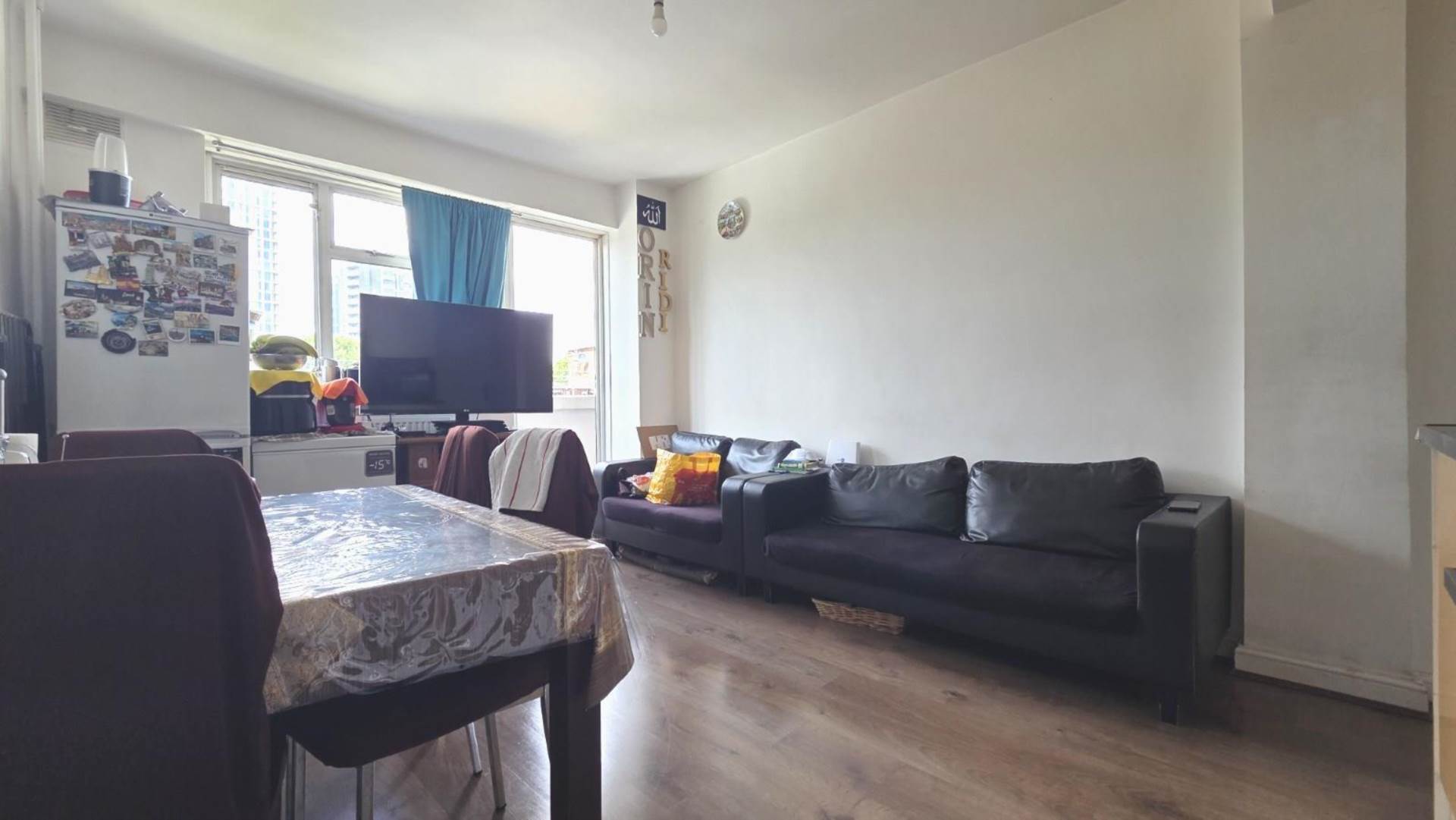 Additional Property Image 2 bedroom Flat for sale in London 2