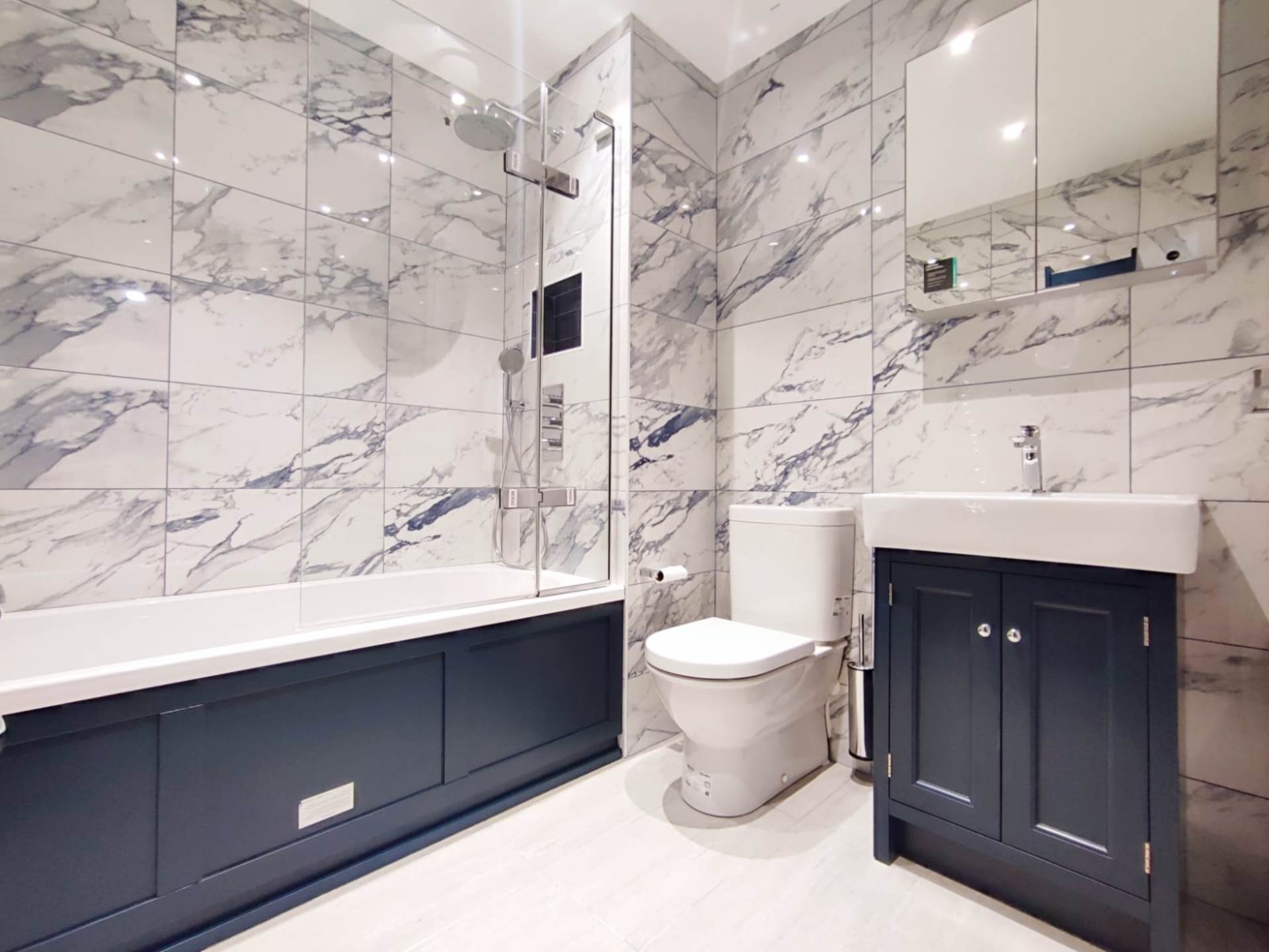 Additional Property Image 2 bedroom Flat for sale in London 2