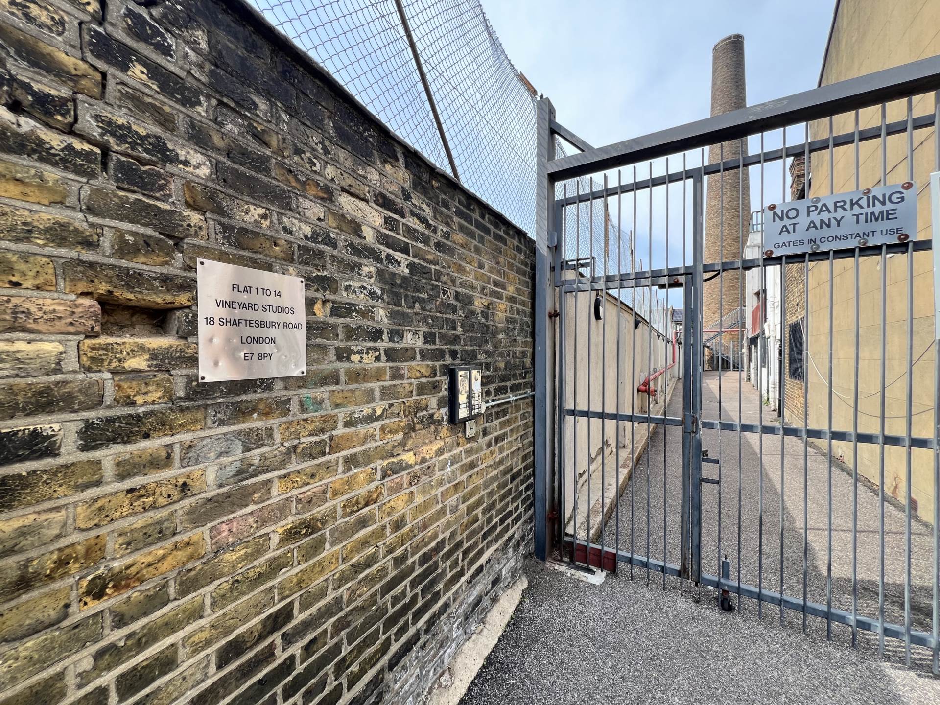 Additional Property Image 2 bedroom Flat for sale in London 12