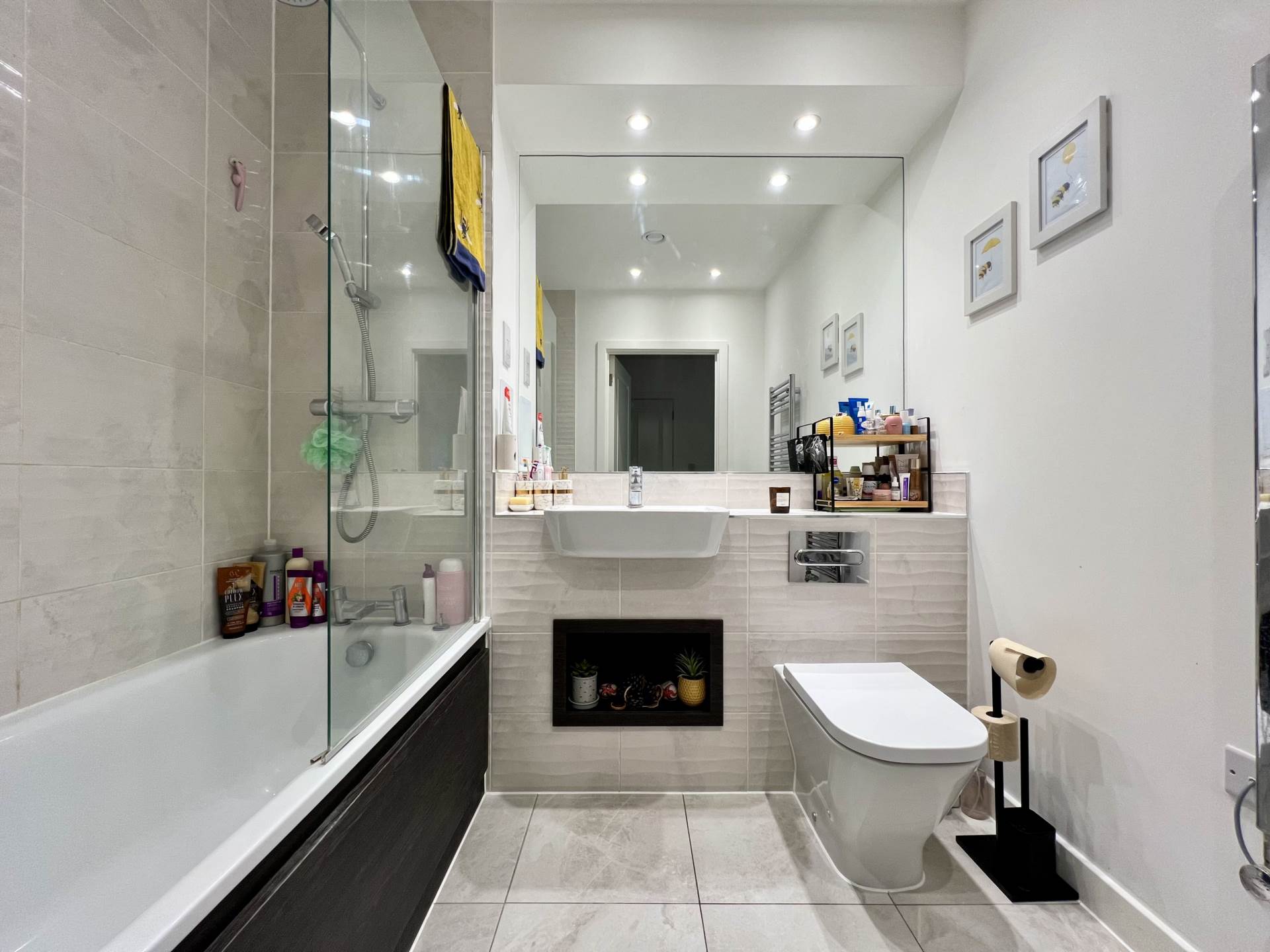 Additional Property Image 1 bedroom Flat for sale in London 6