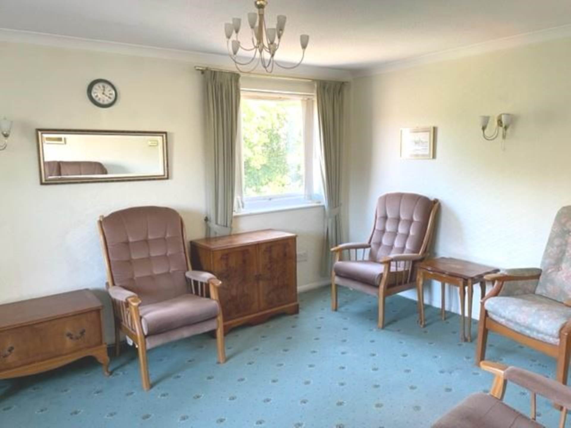 Additional Property Image 2 bedroom Flat for sale in London 3