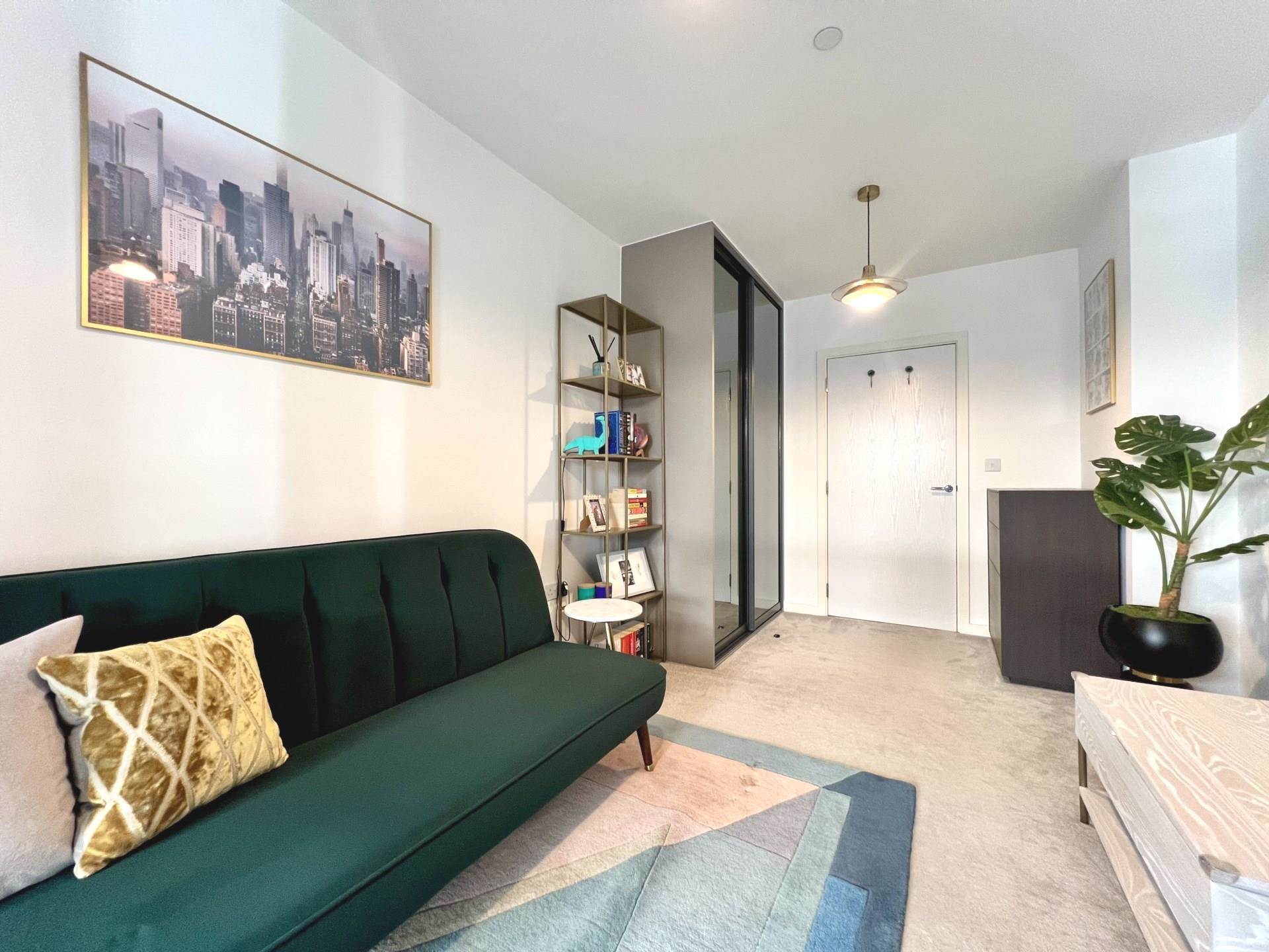 Additional Property Image 3 bedroom Flat for sale in London 12