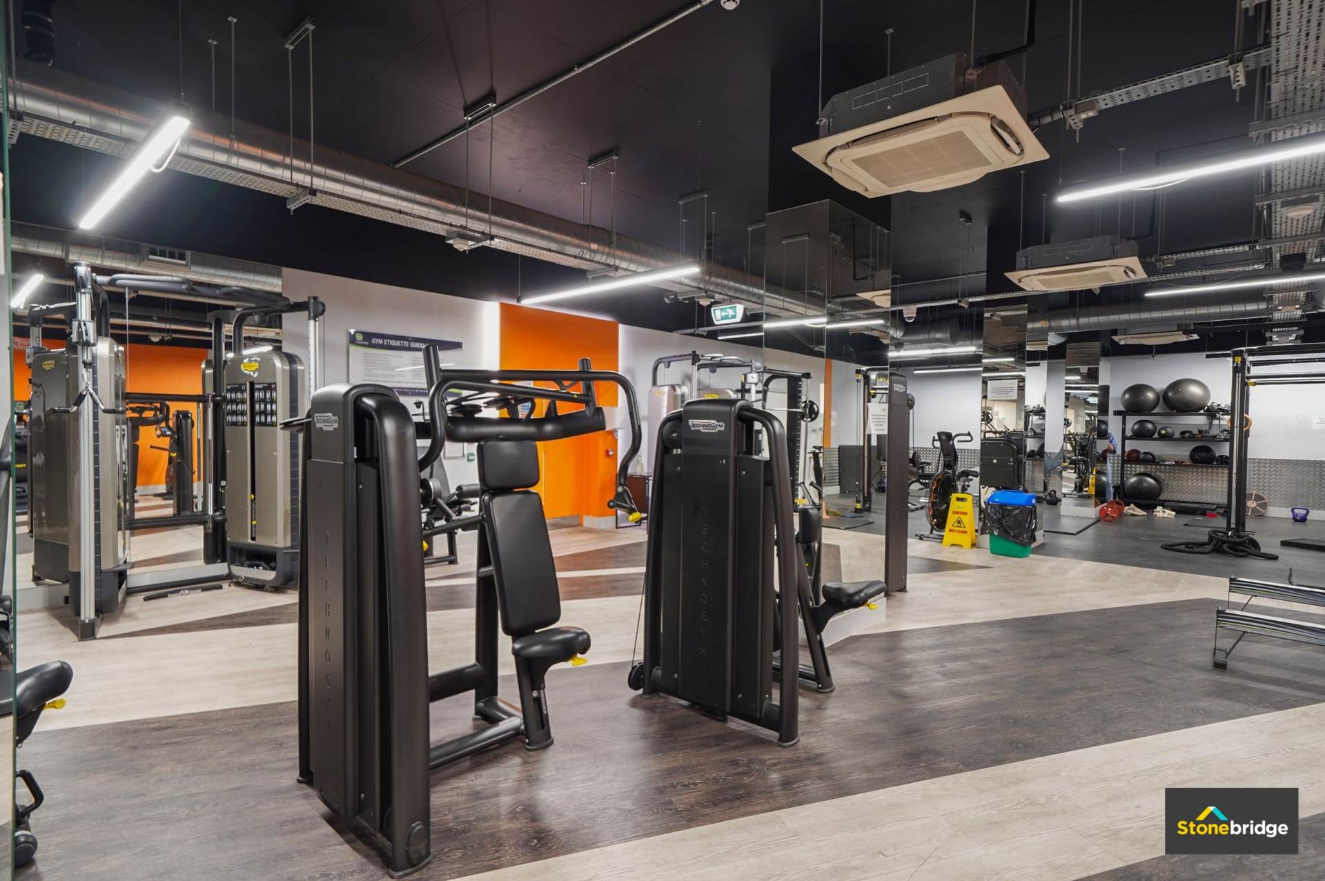 Additional Property Image 3 bedroom Flat for sale in London 17