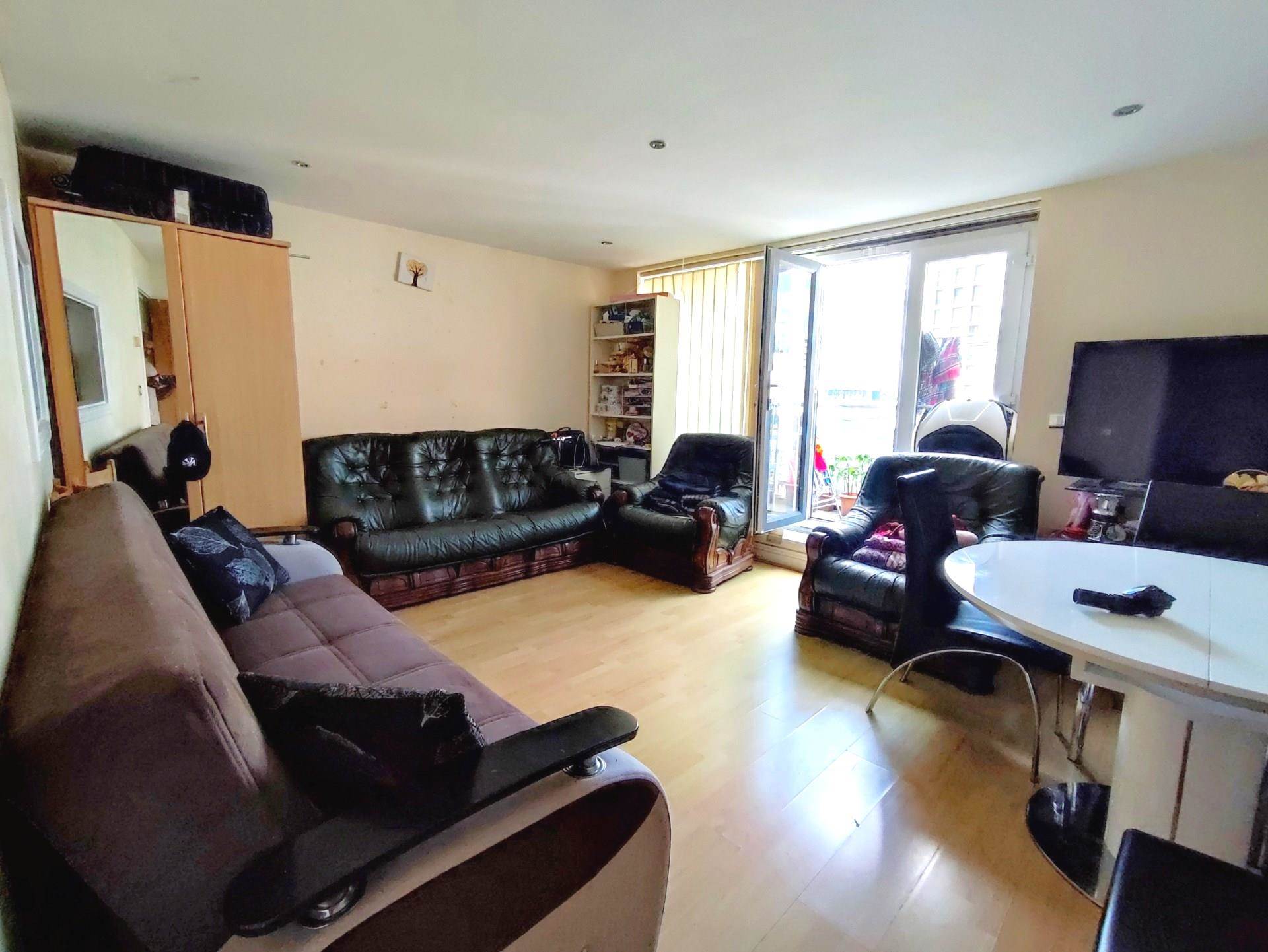 Additional Property Image 1 bedroom Flat for sale in London 2